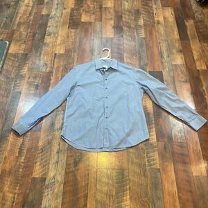Armani dress shirt XL (5225B)